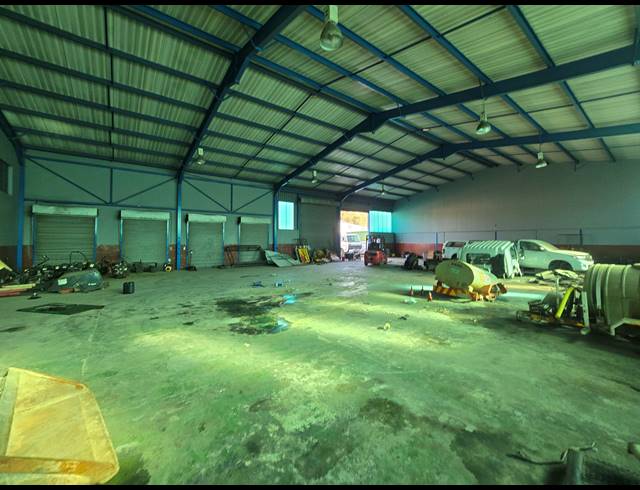 1,900M² FACTORY TO LET IN MOREHILL